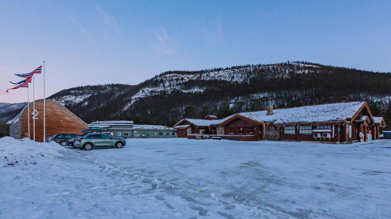 Villa Saltdal Turistsenter à Storjord Extérieur photo